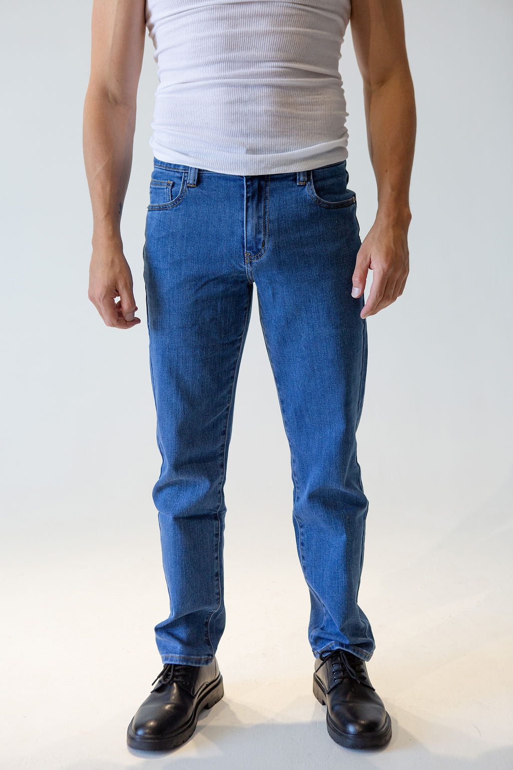 Straight/Slim jeans